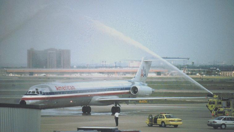 American MD- 80